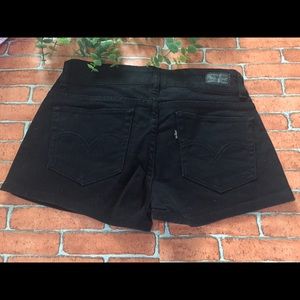 Levi’s shorty shorts junior size 5